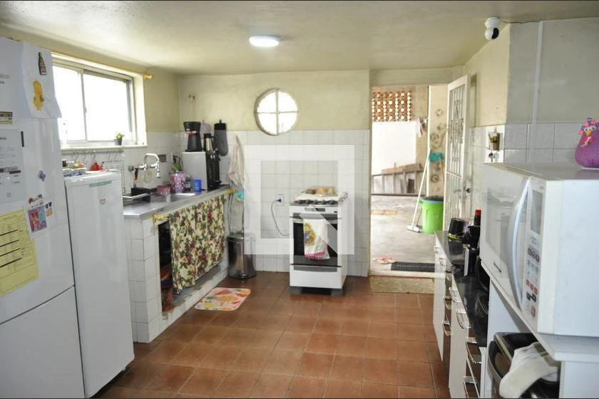 Casa de 4 quartos com 450 m² e jardim privativo — photo 32