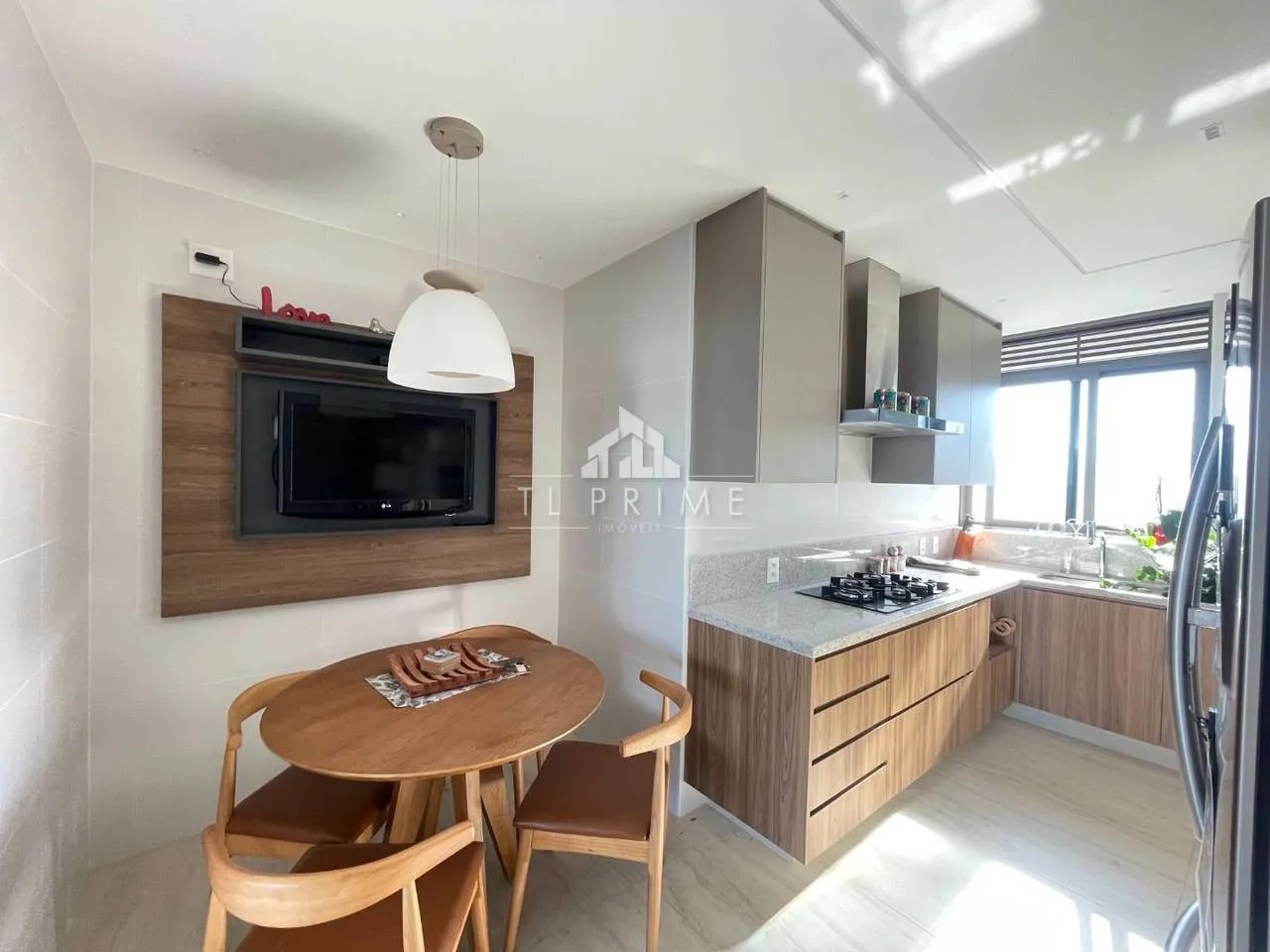 Rental apartment with balcony and 3 bedrooms — photo 30