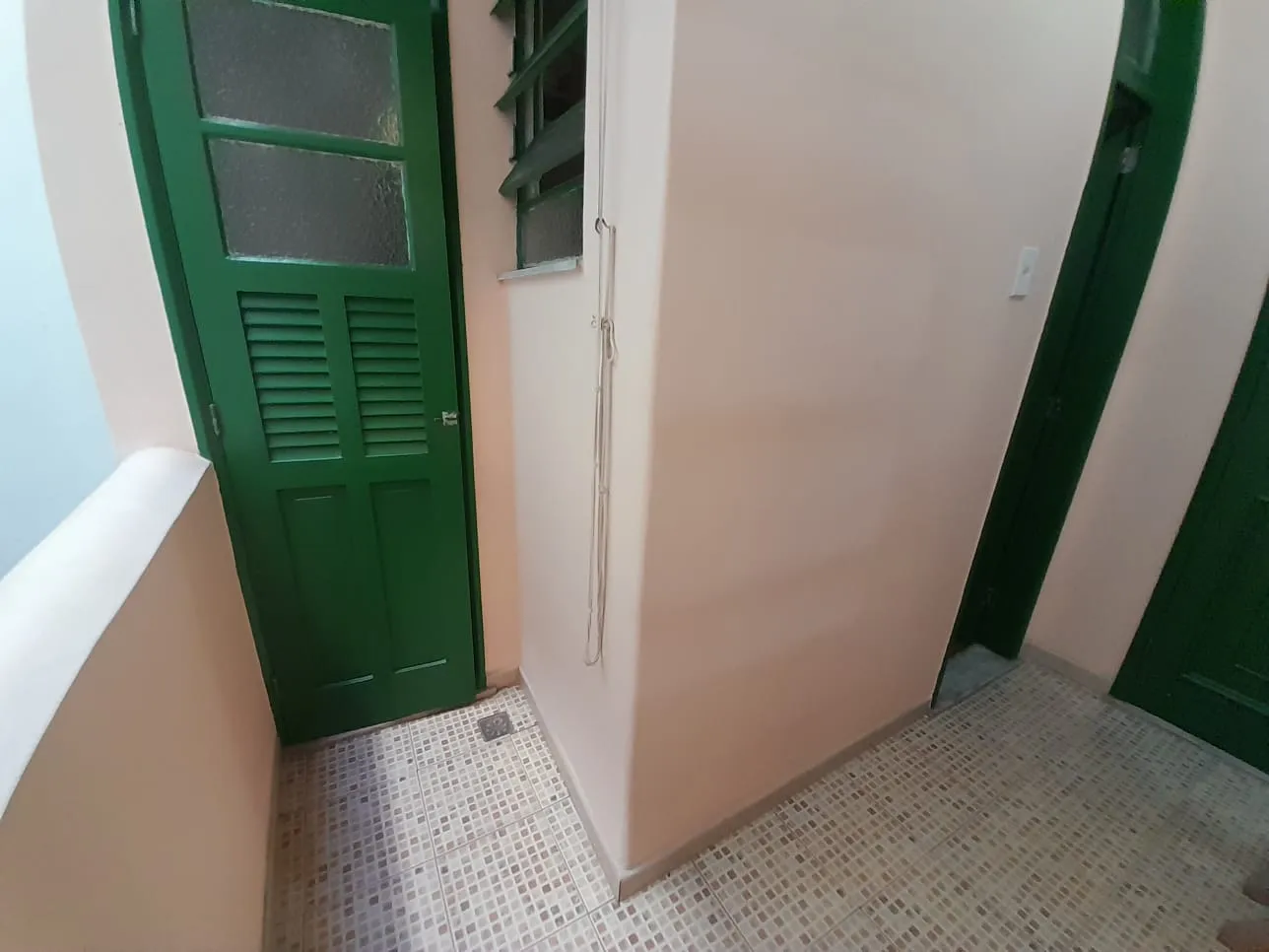 Apartment, 66 m², with wood or laminate floors — photo 12