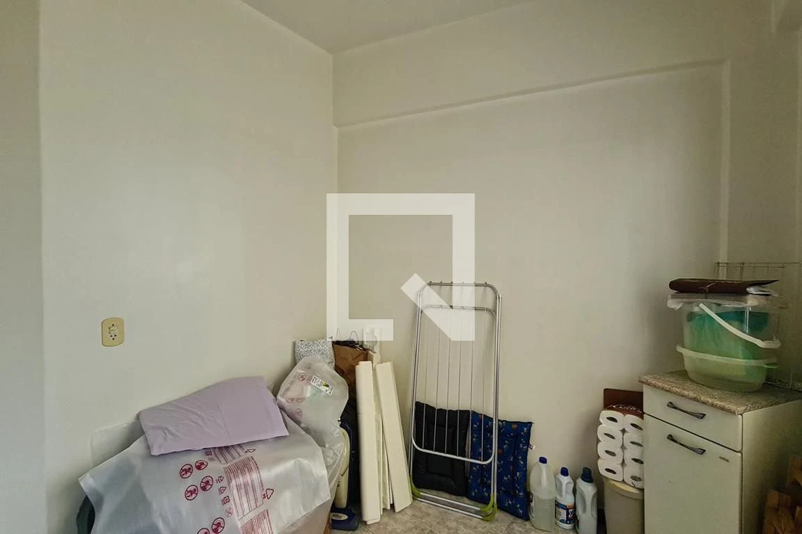 93 m² apartment with a washing machine and a home office — photo 24