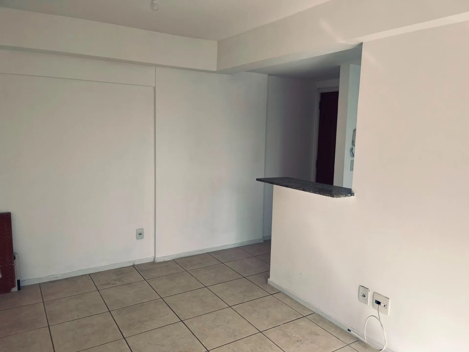 Unfurnished 2-bedroom apartment with 2 bathrooms — photo 24