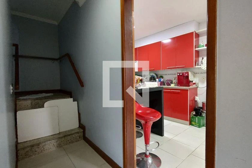 Home office in a 3-bedroom house, 198 m² — photo 2