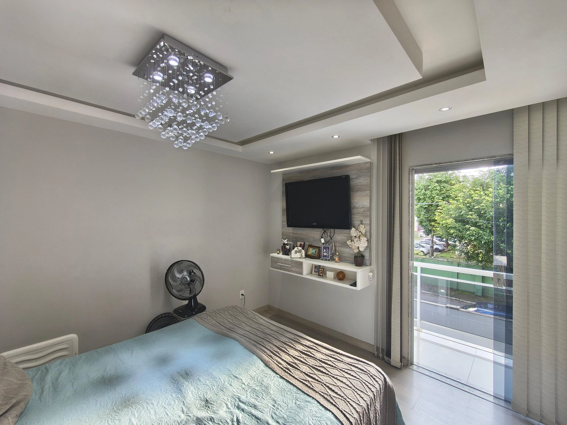 Furnished house, 220 m², with a bathtub — photo 47