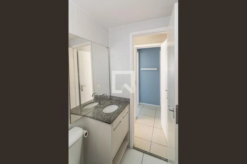 64 m² apartment with 3 bedrooms and open-plan kitchen — photo 32