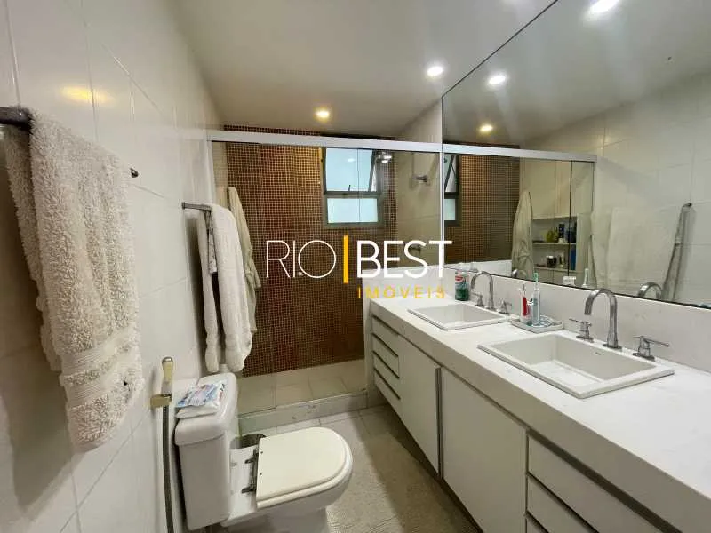 Apartamento de 4 quartos com cozinha integrada ao living — photo 11
