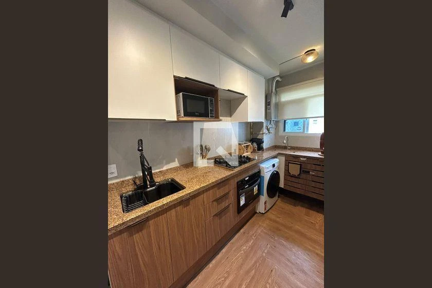 Мебльована квартира 45 м² з 2 спальнями та балконом — photo 34
