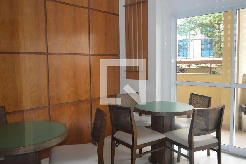 2-bedroom apartment in a building with a pool — photo 34