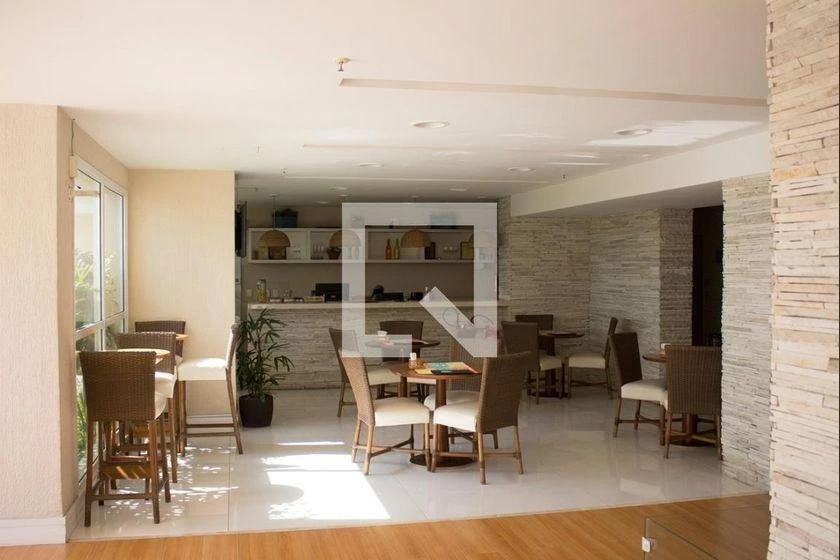 Glass-enclosed balcony in a 2-bedroom apartment, 69 m² — photo 14