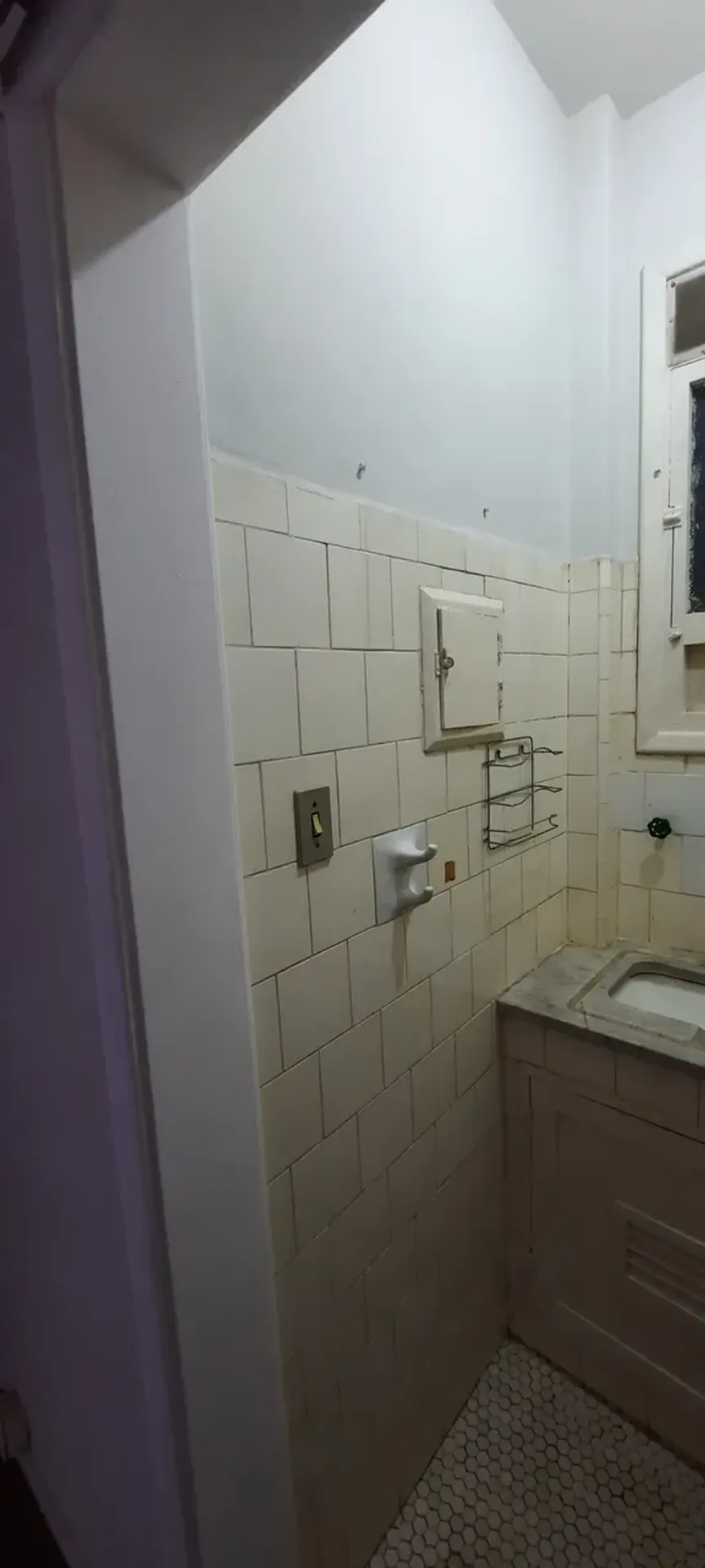 Деревянный пол или ламинат и 1 спальня: квартира 30 м² — photo 24