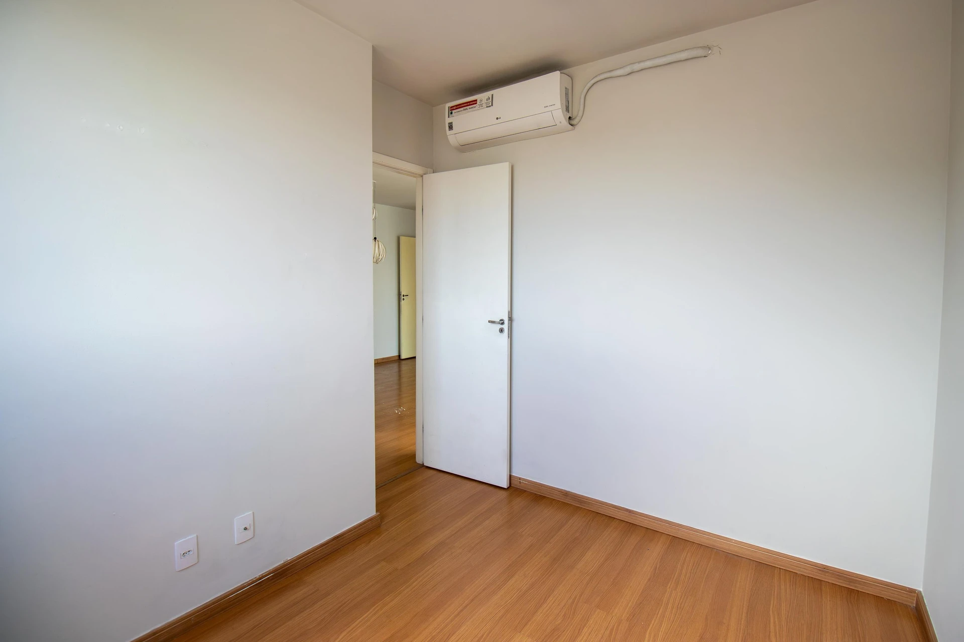 Apartamento de 2 quartos em condomínio com academia — photo 21