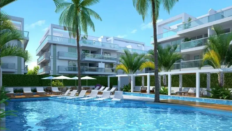 Balcony with a grill in a 5-bedroom house, 220 m²