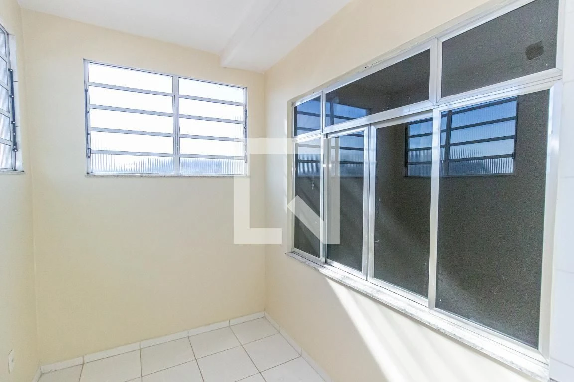 Unfurnished apartment with 3 bedrooms, 1 parking space — photo 15