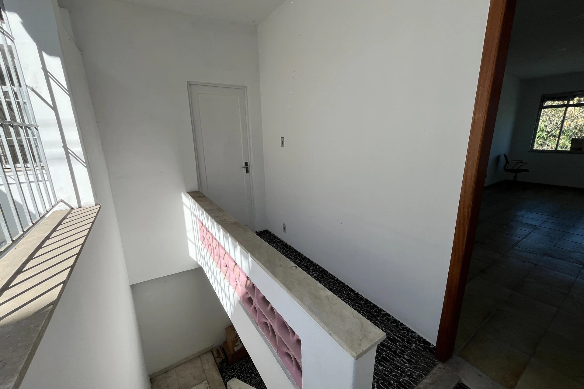 Квартира з 2 спальнями, балконом і приватним садом — photo 32