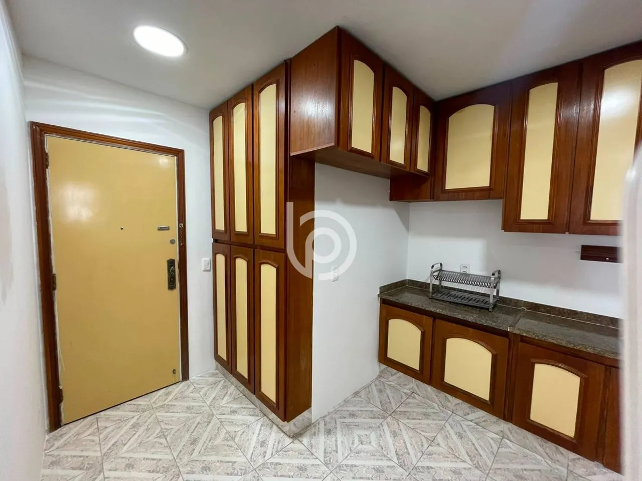 Rental apartment with 4 bedrooms and 4 bathrooms — photo 8