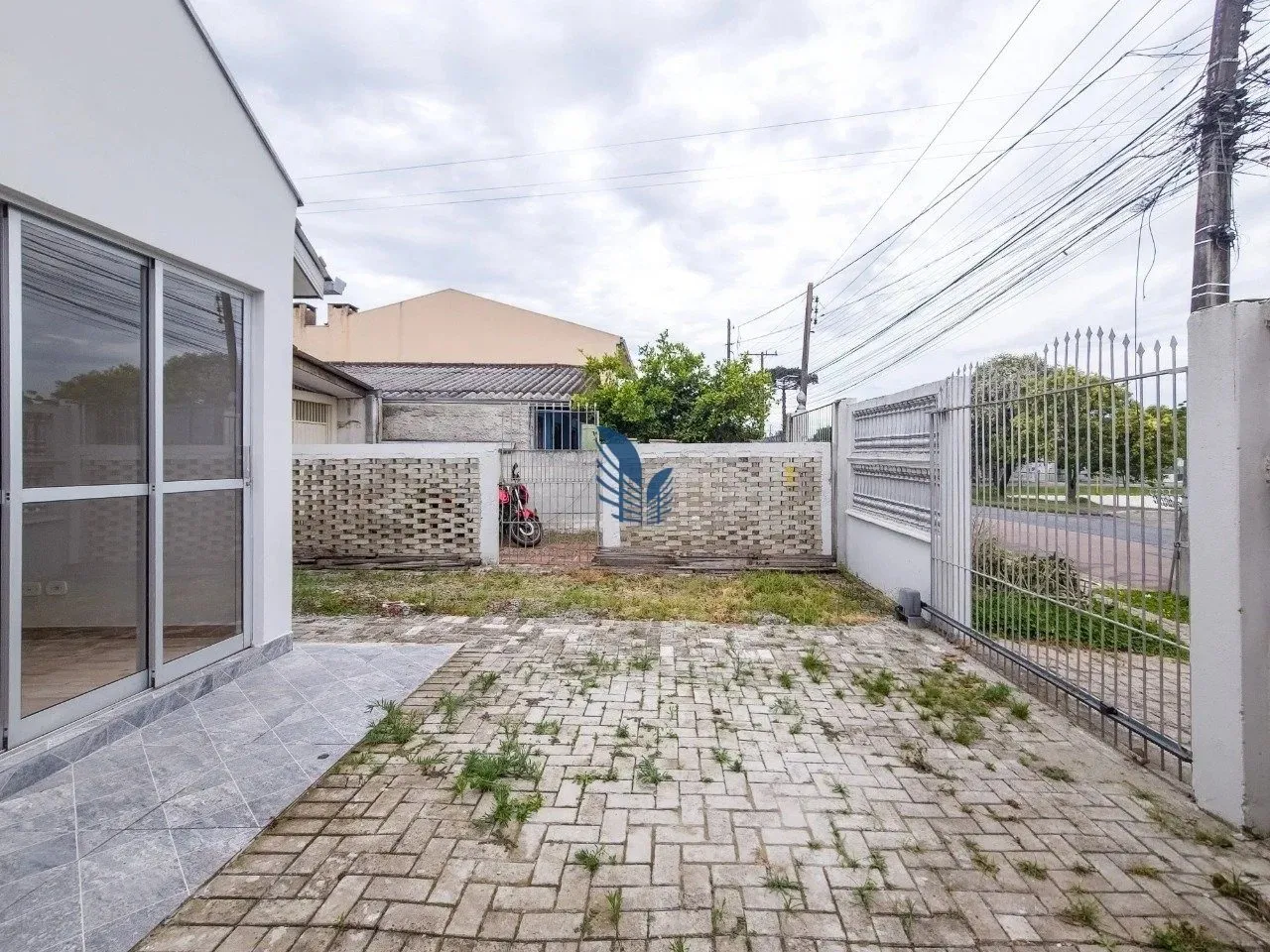 1-bedroom house with a private garden — photo 5