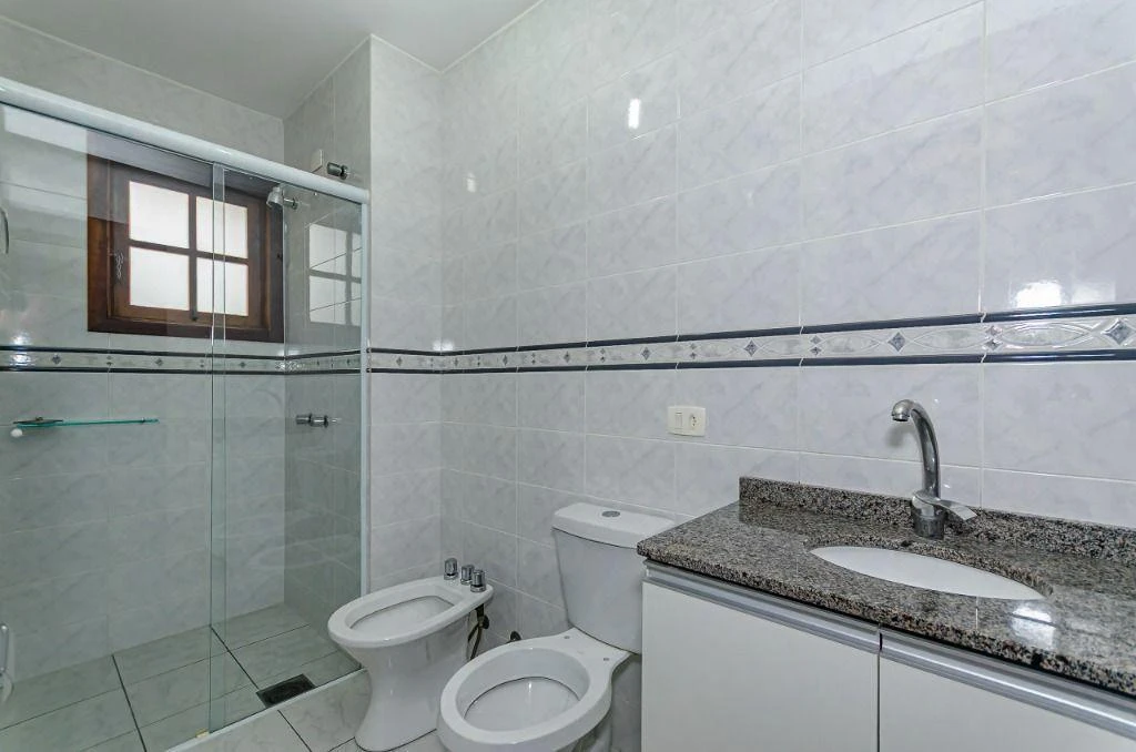 3 quartos e banheira: casa de 189 m² — photo 27