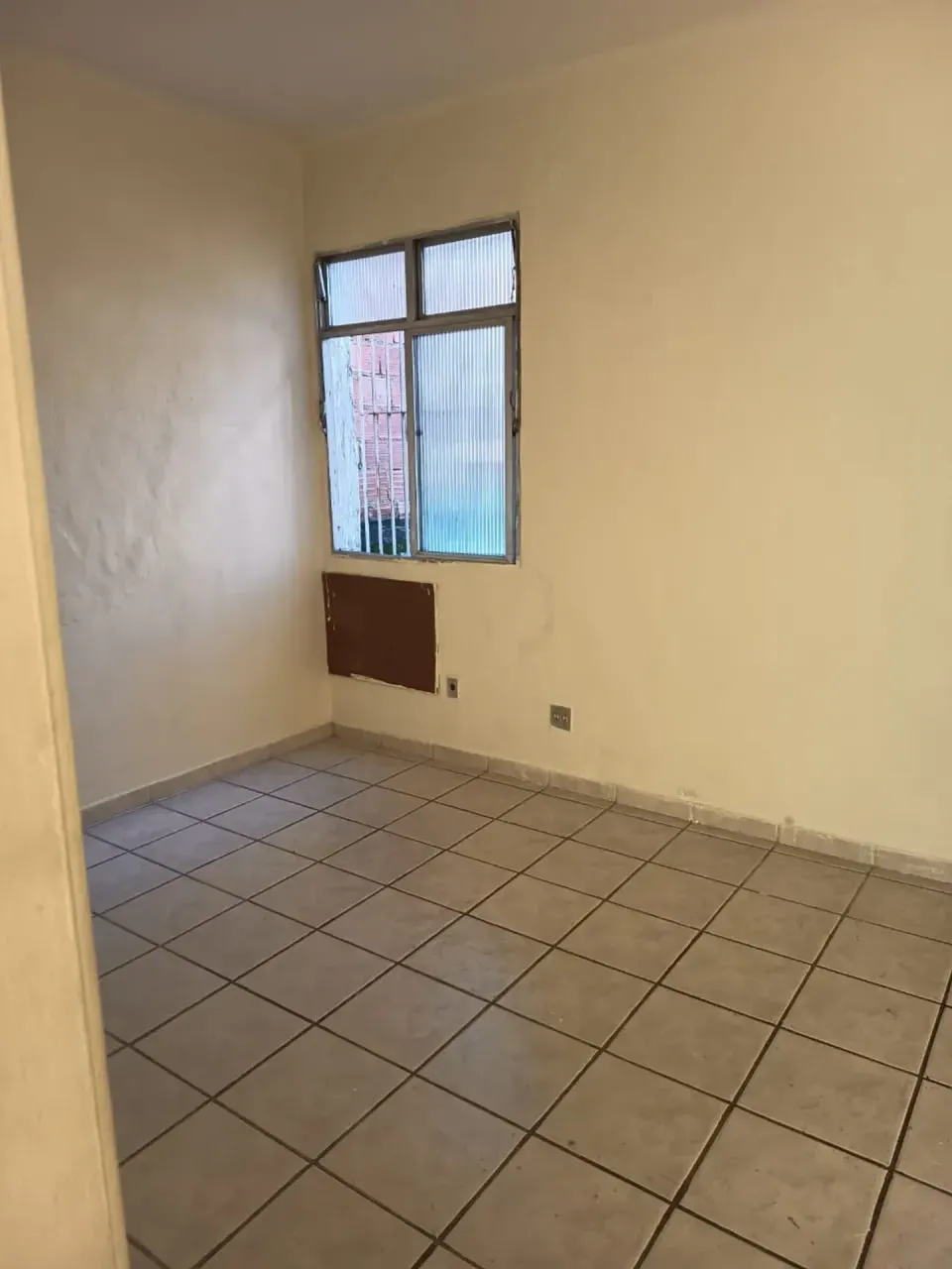 1-bedroom 1-bath apartment with no parking — photo 8