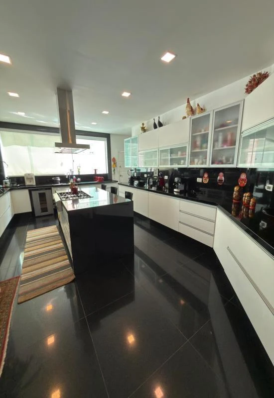 Casa para locação com cozinha americana e 9 quartos — photo 3