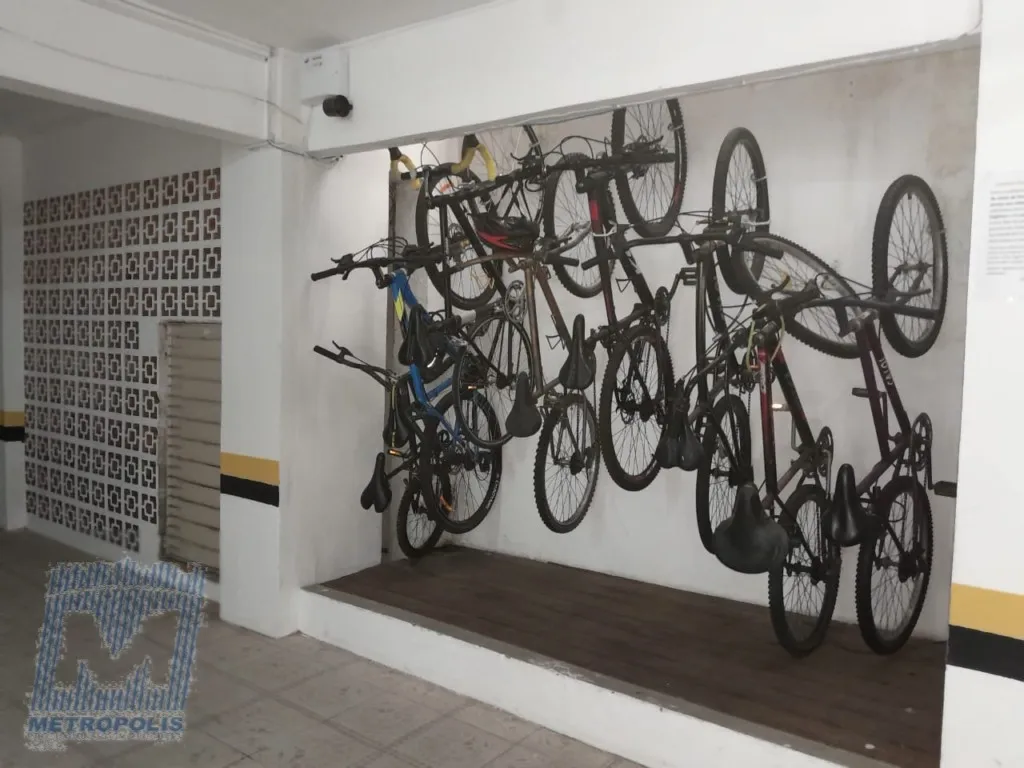 Apartamento de 61 m² con 2 dormitorios y balcón — photo 16