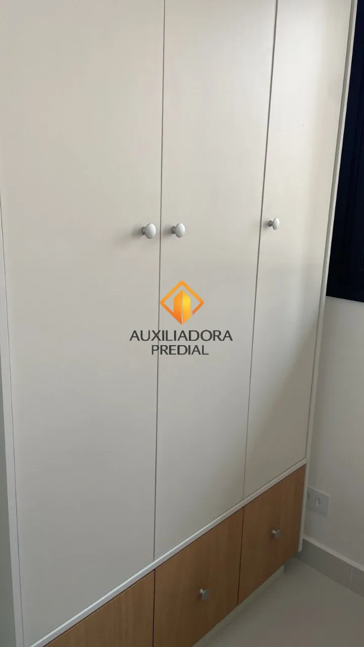 Apartamento mobiliado com 2 quartos e varanda fechada — photo 18
