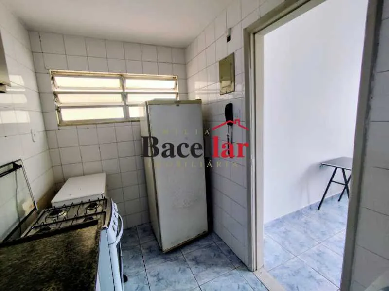 Washing machine in a one-bedroom apartment, 42 m² — photo 17