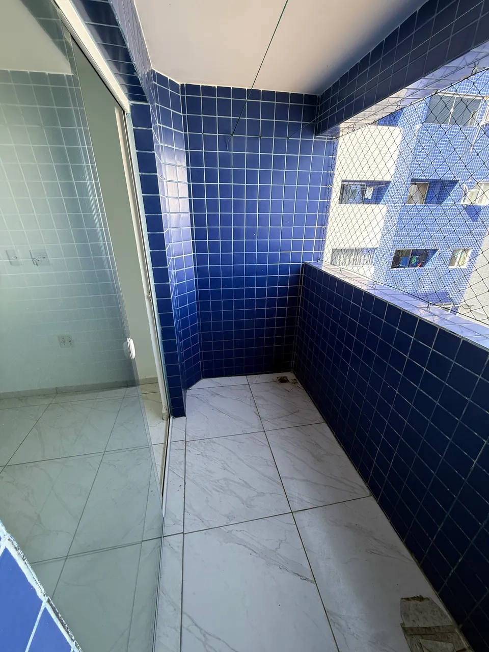 Unfurnished apartment with 2 bedrooms and 2 bathrooms — photo 6