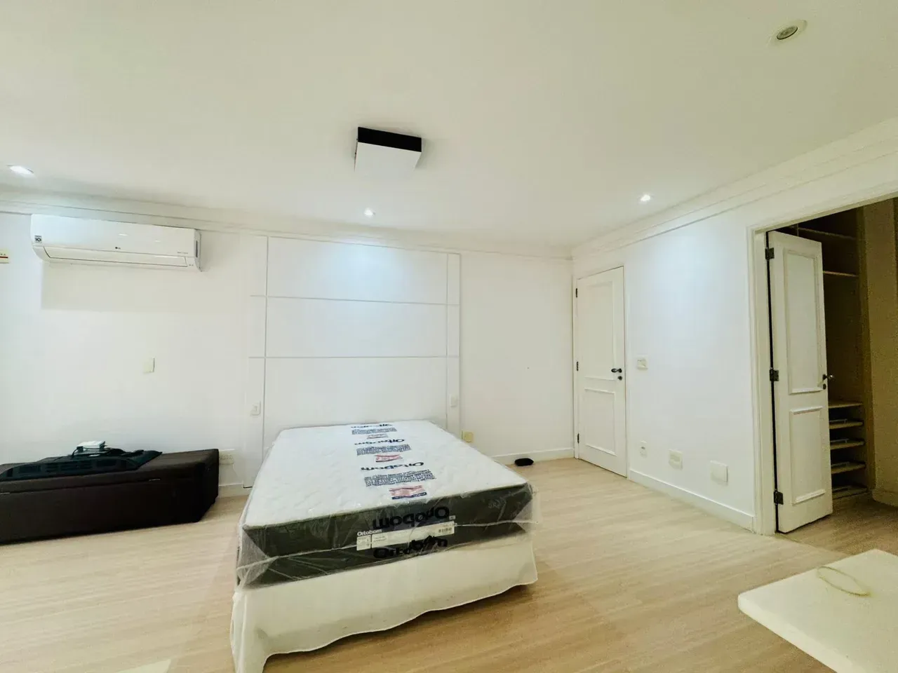 Apartamento mobiliado com 3 quartos e 3 banheiros — photo 43