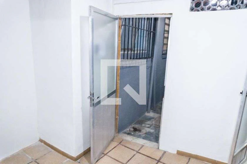 Casa térrea de 60 m² com 1 quarto e área de lavanderia — photo 8