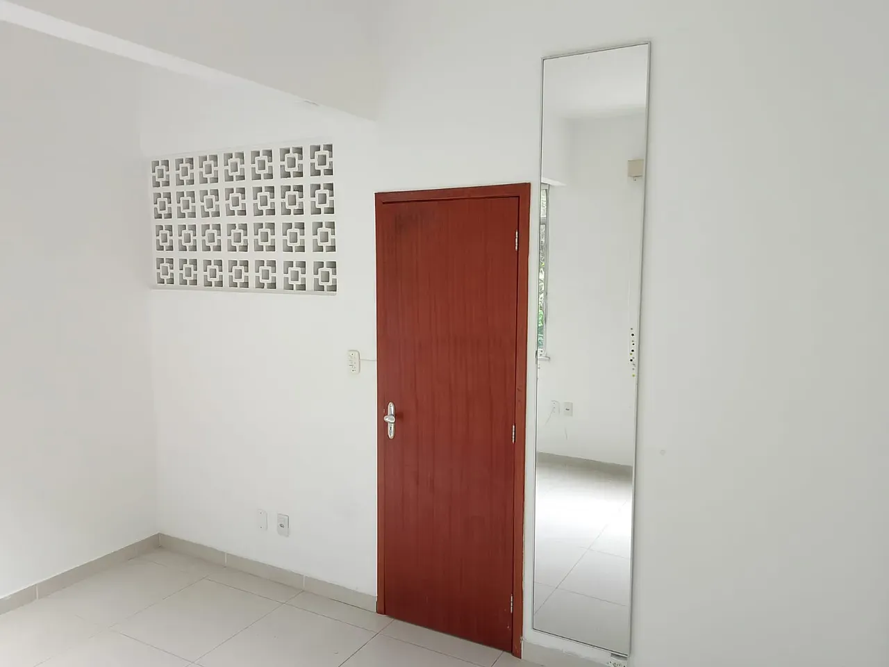 Mountain view in a one-bedroom apartment, 39 m² — photo 9