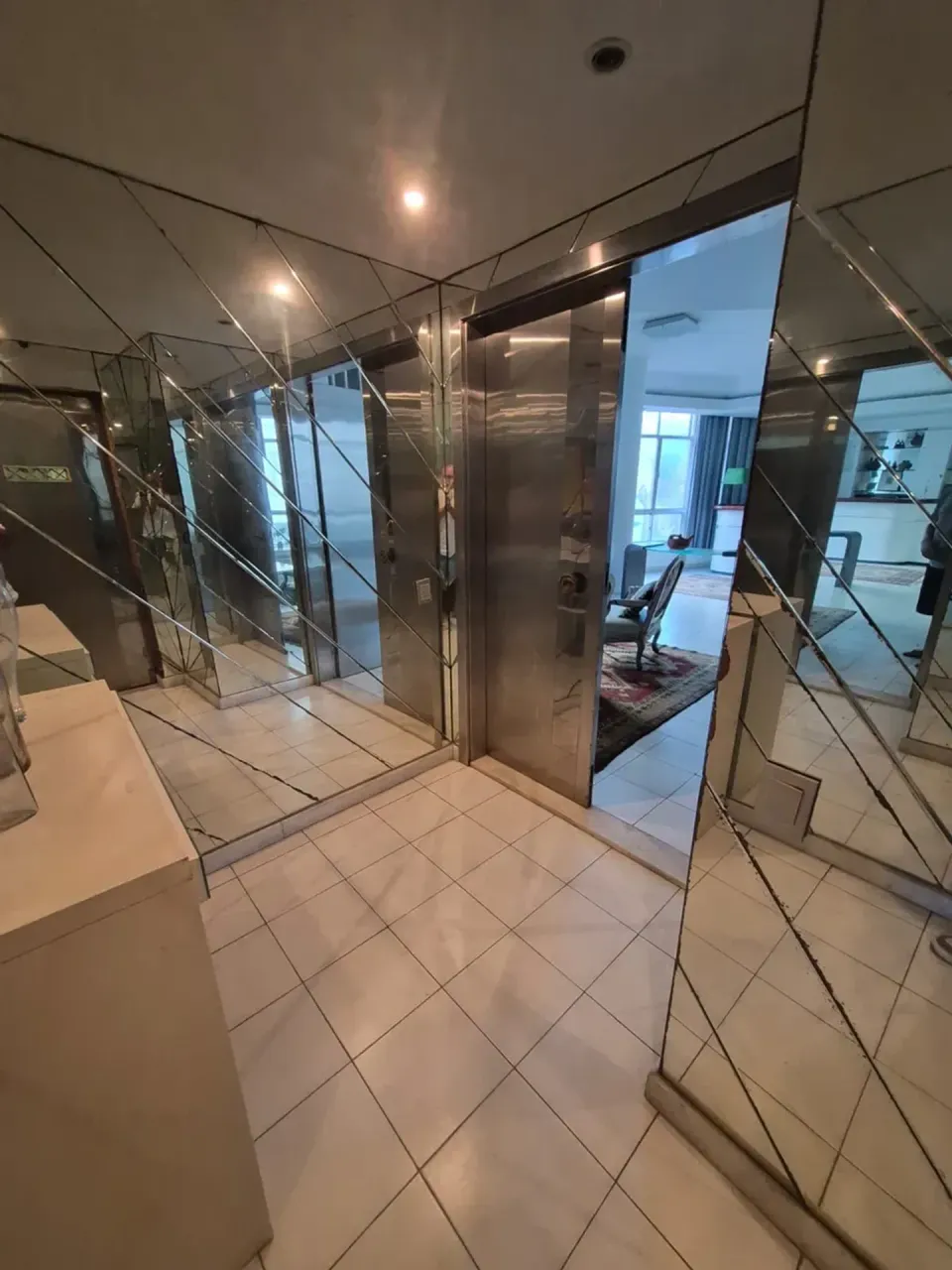 260 m² apartment with 4 bedrooms and 3 bathrooms — photo 16