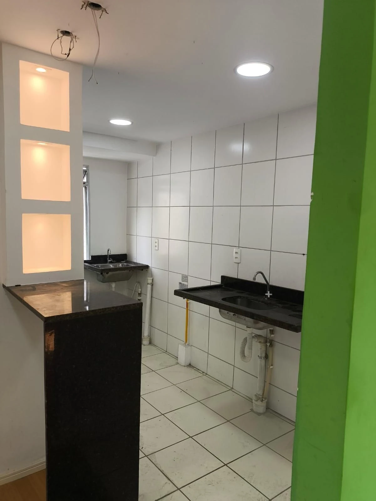 Квартира з 2 спальнями та окремою ванною і pets — photo 16