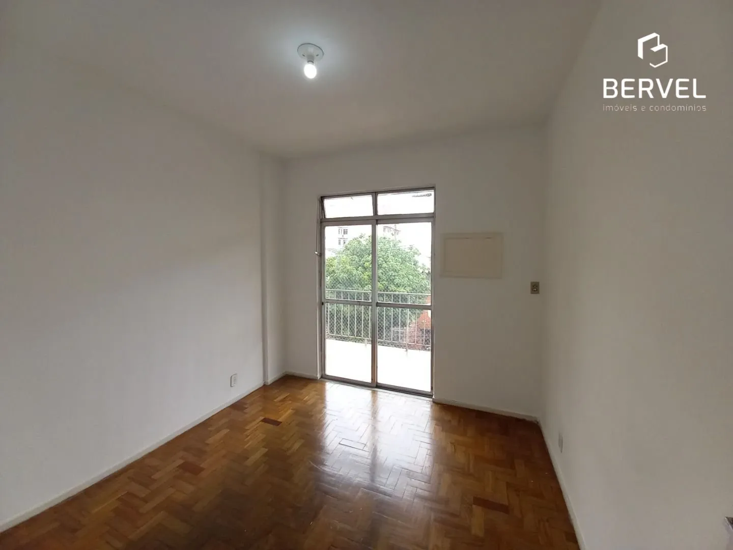 Квартира с 2 спальнями 80 м² и 1 парковочным местом — photo 3