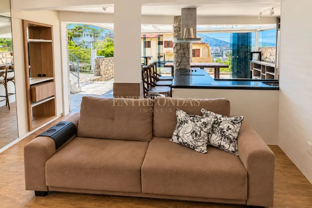 3 quartos e lareira: casa de 240 m² — photo 8