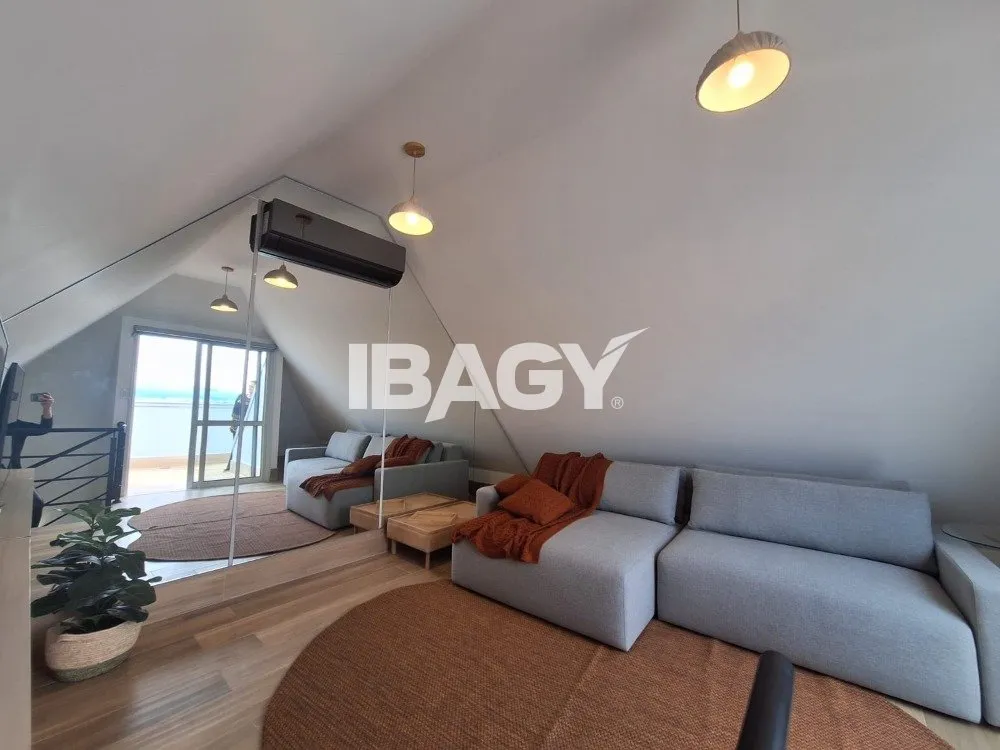 Penthouse dúplex amueblado con 3 dormitorios y 170 m² — photo 36