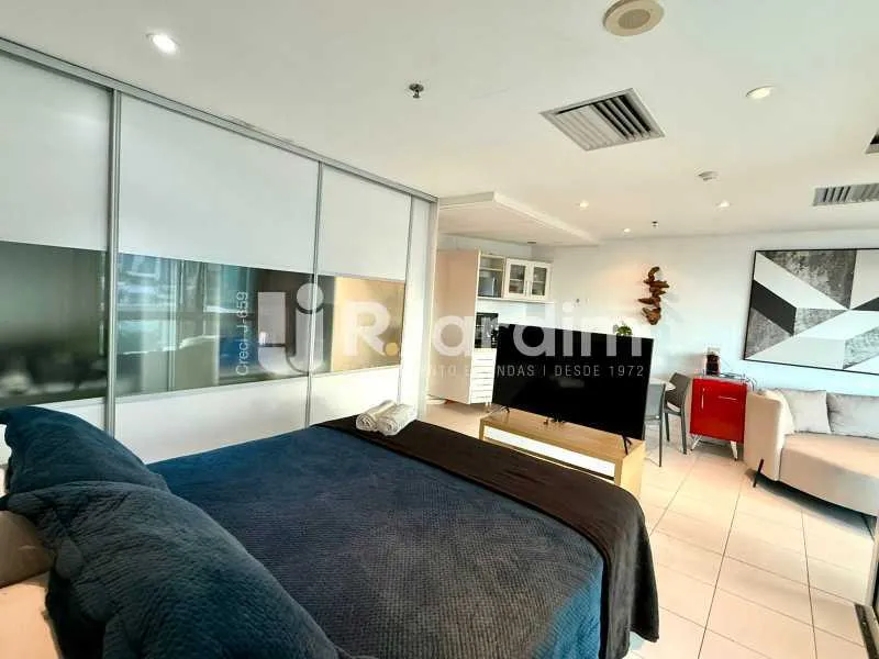 1-bedroom apartment with balcony and integrated kitchen — photo 14