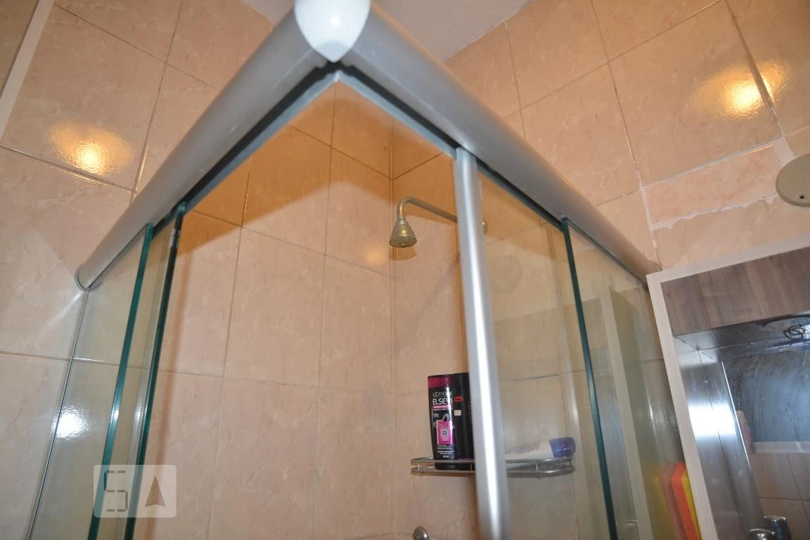 Furnished 2-bedroom apartment with 1 bathroom — photo 24