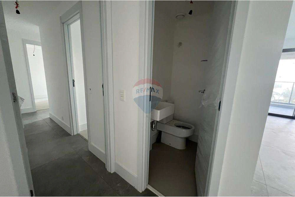 150 m² apartment with 3 en-suite bedrooms and parking — photo 19