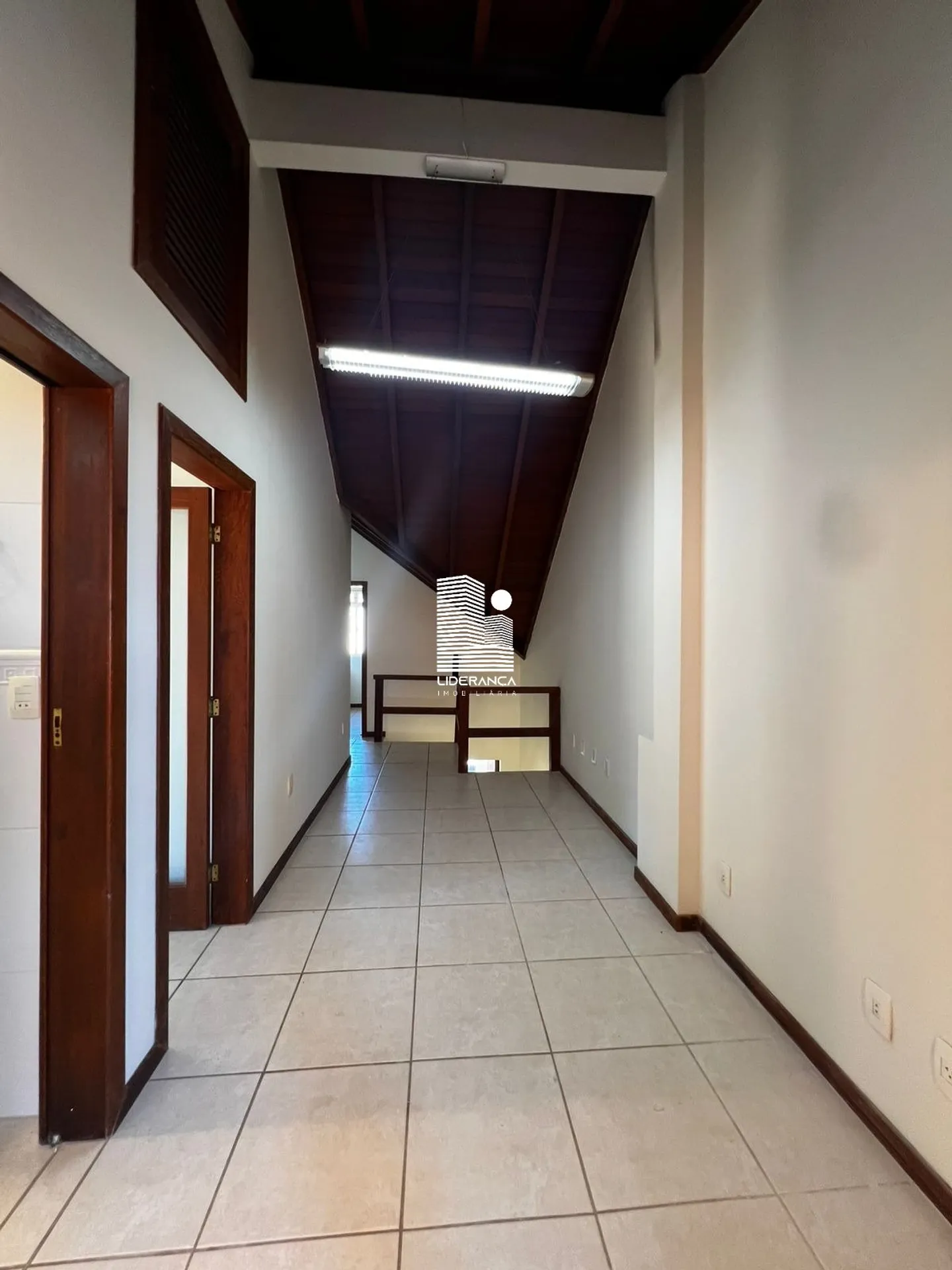 180 m² house with 3 bedrooms, 2 baths and a balcony — photo 19