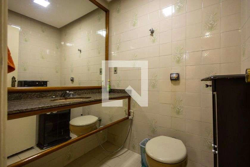 Duplex penthouse with 320 m², 1 bedroom and balcony — photo 26