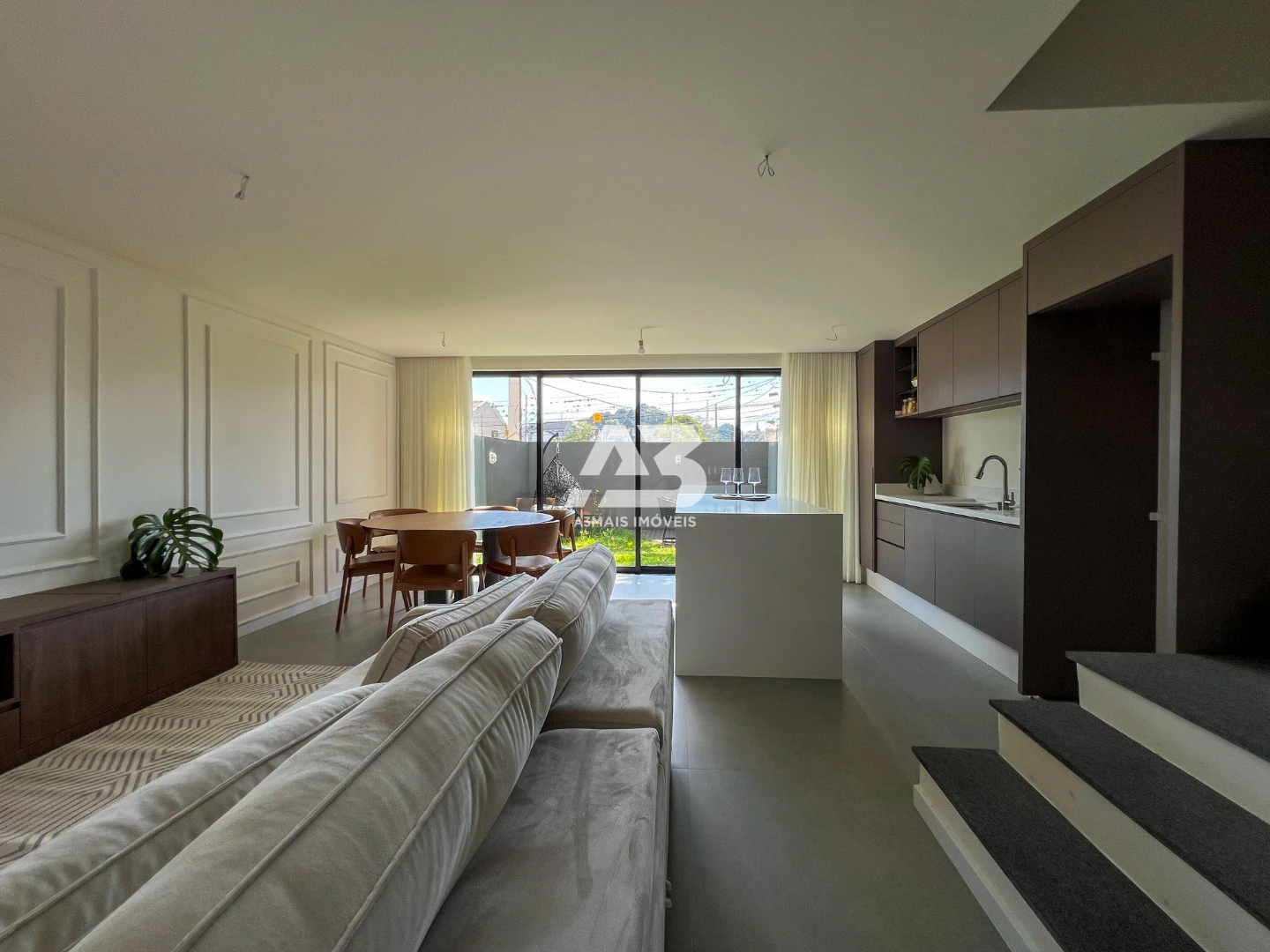 3-bedroom house, all with their own bathrooms, 138 m²