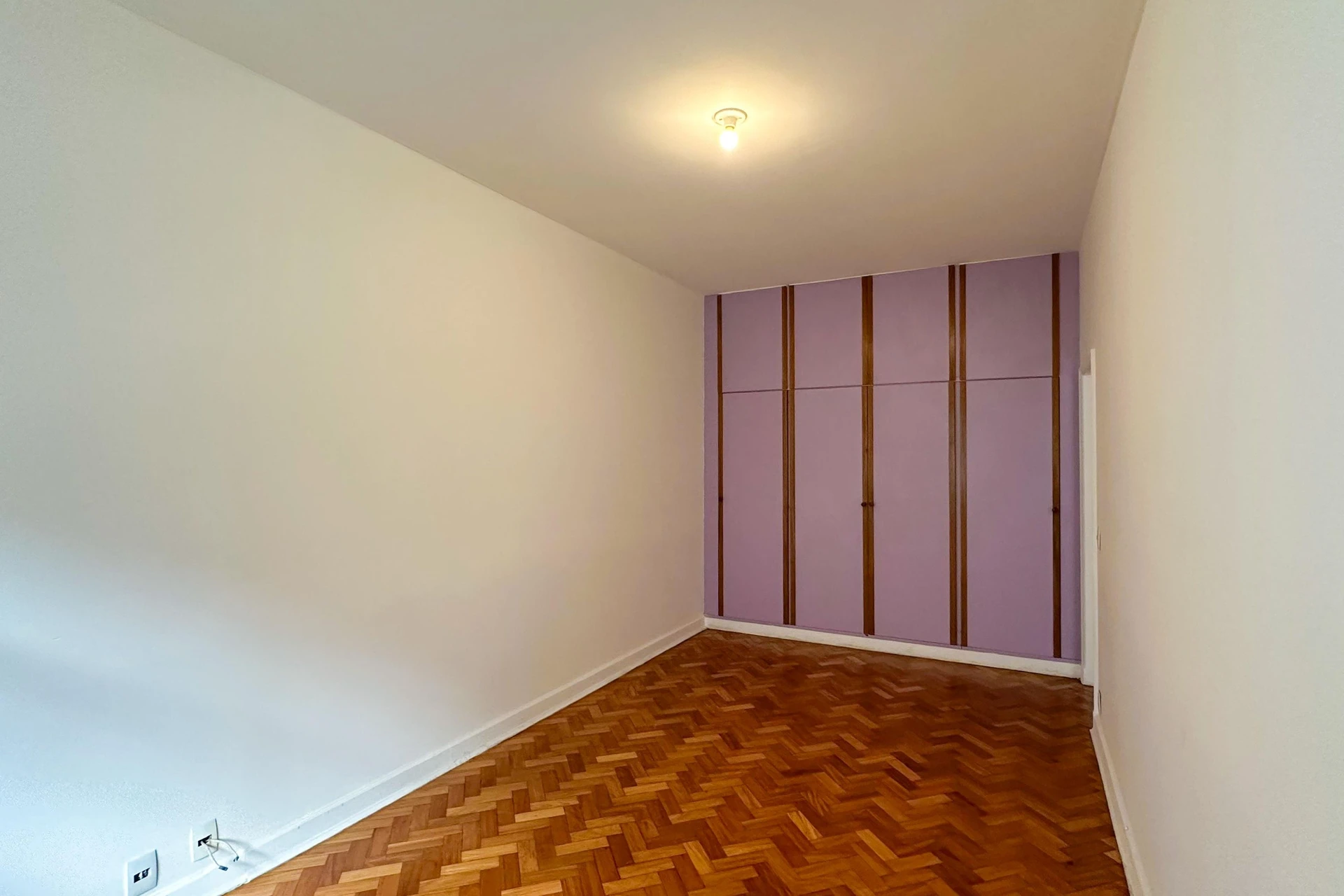 Unfurnished apartment with 3 bedrooms and 4 bathrooms — photo 16