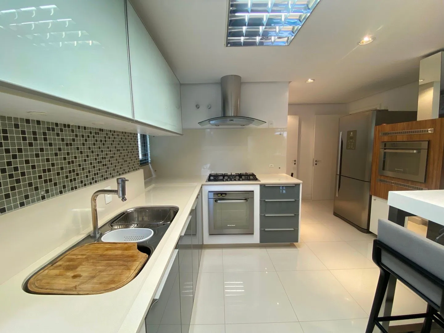 Балкон з грилем та 3 спальні: квартира 397 м² — photo 11