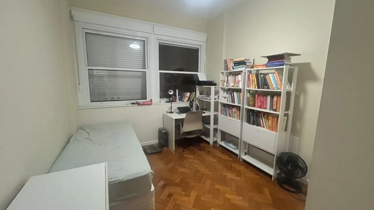 108 m² apartment with a washing machine and a home office — photo 12