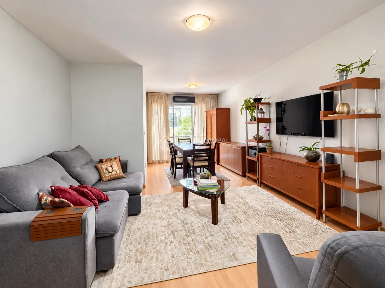 Apartment on the 3rd floor with a home office
