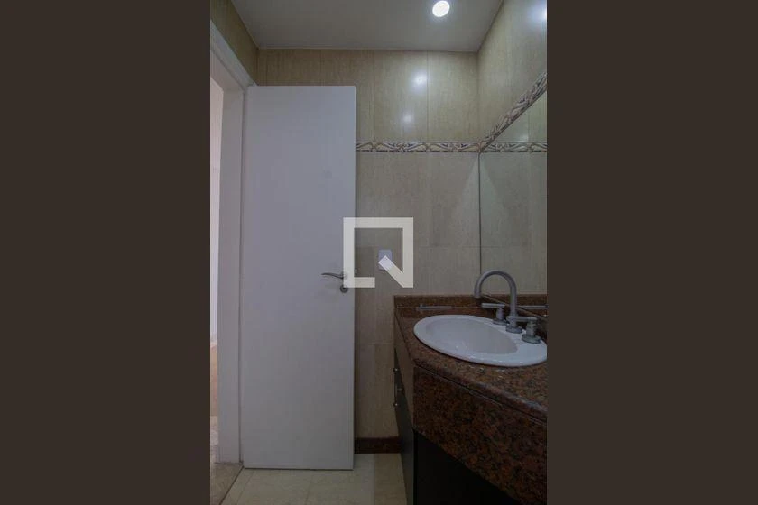400 m² apartment with 5 en-suite bedrooms and 3 parking — photo 37