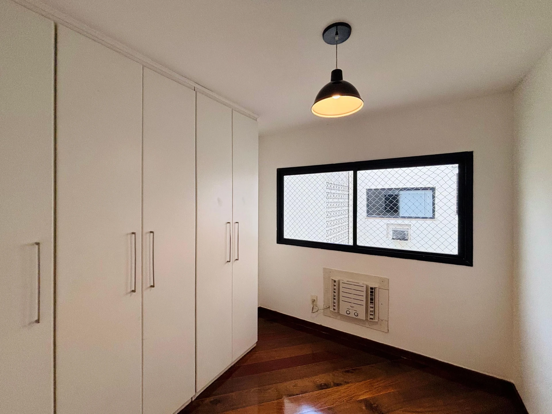Вид на гори та 2 спальні: квартира 75 м² — photo 15