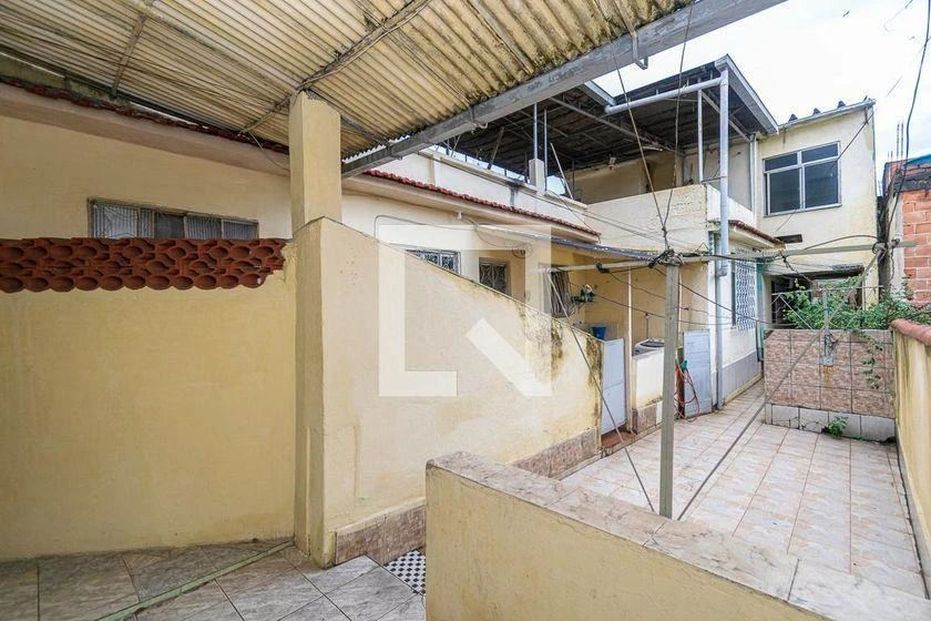 Casa para aluguel com 52 m², 2 quartos e varanda — photo 2