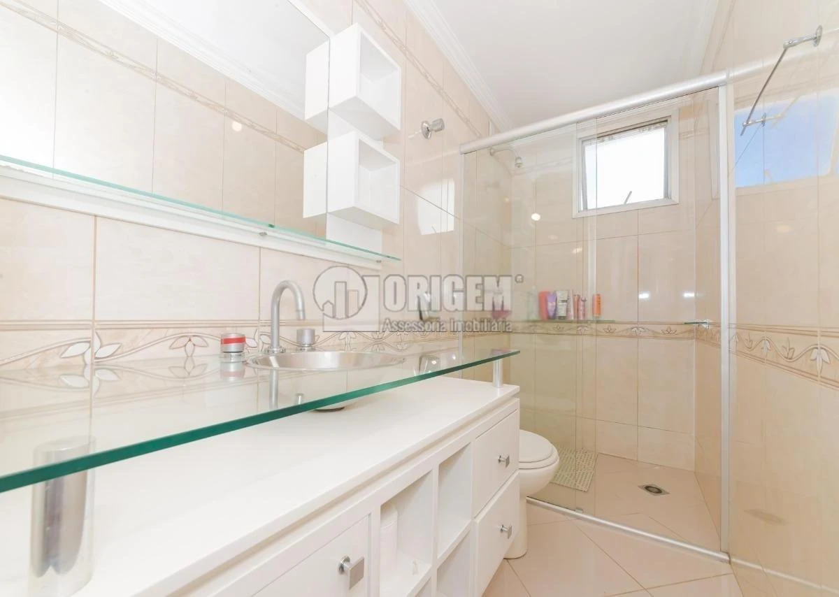 Furnished 216 m² apartment with 3 en-suites — photo 28
