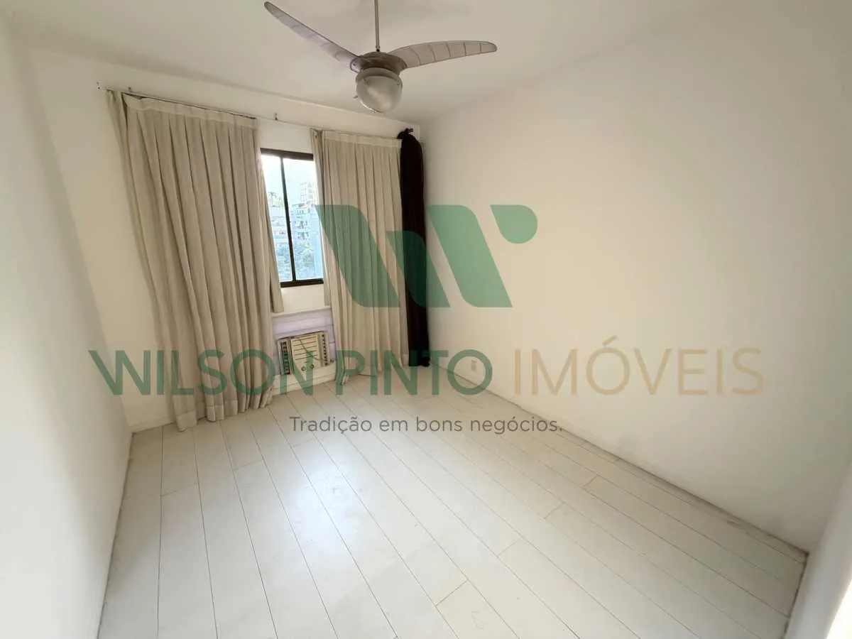 2-bedroom apartment with a mountain view in Rio de Janeiro — photo 2