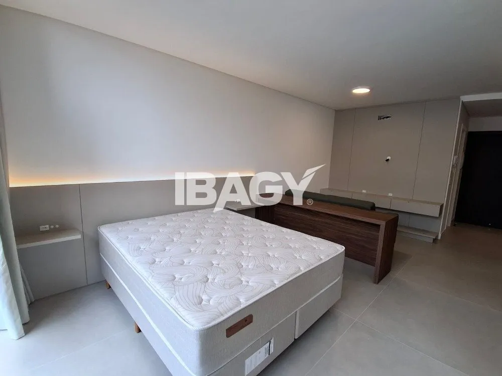 Apartamento amueblado de 1 dormitorio con cocina americana — photo 13